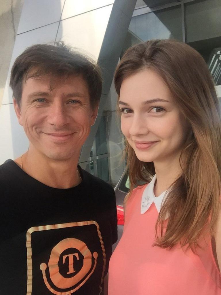 в чем смысл шоу холостяк. Смотреть фото в чем смысл шоу холостяк. Смотреть картинку в чем смысл шоу холостяк. Картинка про в чем смысл шоу холостяк. Фото в чем смысл шоу холостяк