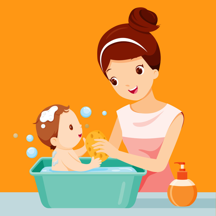 Мама можно ванну. Мама купает ребенка. Картина мама купает ребенка. Мама купает ребенка иллюстрация. Изображение мамы для детей.