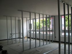 Как сделать перегородки из гипсокартона своими руками