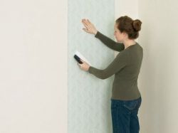 Что нужно знать о том, как клеить обои