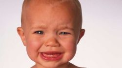 Первый зуб у ребенка - праздник для всех!