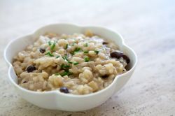 Ризотто с грибами - традиционное итальянское блюдо