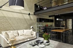 Стиль лофт в интерьере: апартаменты на чердаке