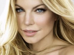 Макияж для блондинок. Как подобрать оттенки?