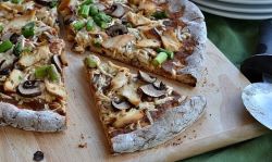 Пицца с грибами - любимое блюдо своими руками