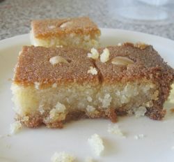 Манник на кефире - вкуснейший пирог