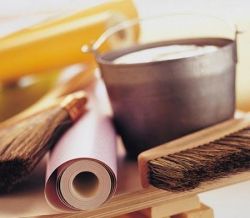 Как правильно клеить обои: советы домашнему мастеру 