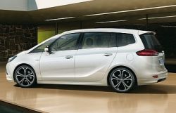 Opel Zafira Tourer - достойная замена популярному Opel Zafira