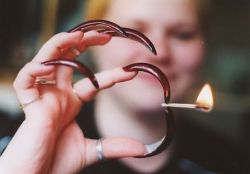 Самые длинные ногти – не значит красивые