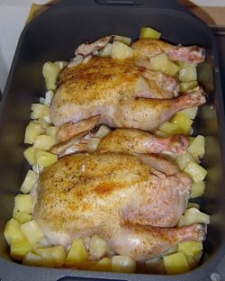 Как запекается курица с ананасами