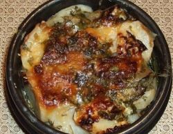 Мясо в горшочке: говядина с картофелем