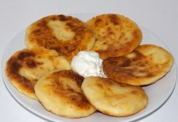 Как готовить сырники из творога, чтобы получилось вкусно?