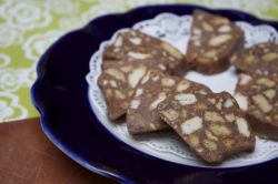 Простой рецепт шоколадных колбасок