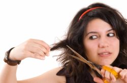 Что значит, если во сне стригут волосы?