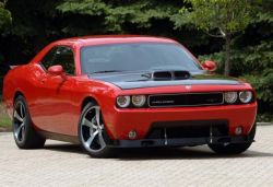 Dodge Challenger - типичный американский автомобиль