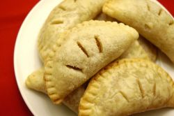 Как приготовить чебуреки в домашних условиях