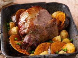 Запеченная баранья нога в духовке - к праздникам!