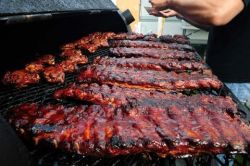 Аппетитные свиные ребрышки