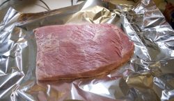 Мясо, запеченное в фольге