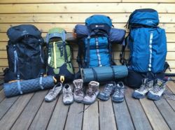 Что взять с собой в поход: 10 самых необходимых вещей