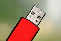 Для чего используется форматирование флешки и как это сделать?