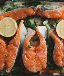 Запеченная форель с овощами  - самое вкусное праздничное блюдо