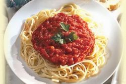 Подливка к макаронам на скорую руку – три различных вида