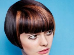 Как уложить челку: все секреты косых прядей