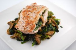 Мясо с грибами для взрослых и детей