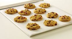 Такая универсальная бумага для выпечки