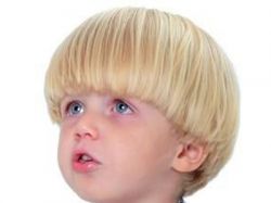 Стрижки для мальчиков: короткий вариант и полудлинные пряди