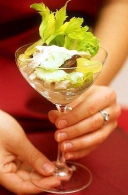 Морской коктейль – как готовить, с чем подавать