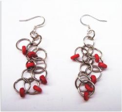 Как создать своими руками серьги из бисера