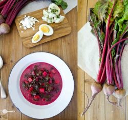Холодный свекольник - рецепт освежающего летнего блюда