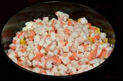 Нестандартное решение - крабовый салат с капустой