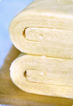 Бездрожжевое слоеное тесто - вариант для любой выпечки