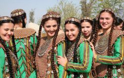 Узбекистан: население и демографические особенности