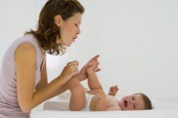 Стоит ли использовать глицериновые свечи для новорожденных