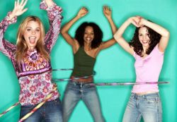 Как научиться крутить обруч: практические советы