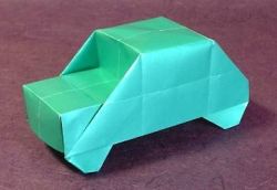 Как сделать из бумаги машину, чтобы порадовать маленького сынишку