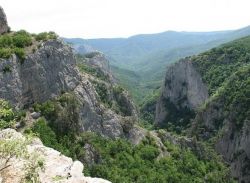 Большой Каньон - одна из главных достопримечательностей Крыма