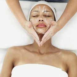 Эффективная механическая чистка лица 