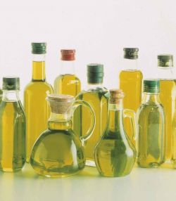 Миндальное масло для волос: применение и результат