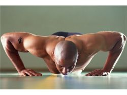 Отжимания для грудных мышц: программа тренировок