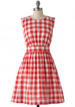 Платье в красную клетку - красиво, модно, стильно