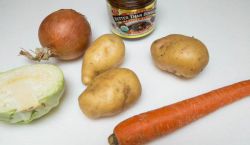 Как приготовить домашние щи? Калорийность готового блюда 