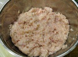 Как приготовить вкусные котлеты из карасей? 