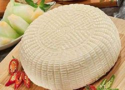Как приготовить адыгейский сыр в домашних условиях: рецепты 