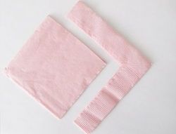 Делаем цветок из салфетки вместе с детьми. Пион