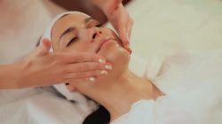 Механическая чистка лица: что это такое, описание процедуры, противопоказания 